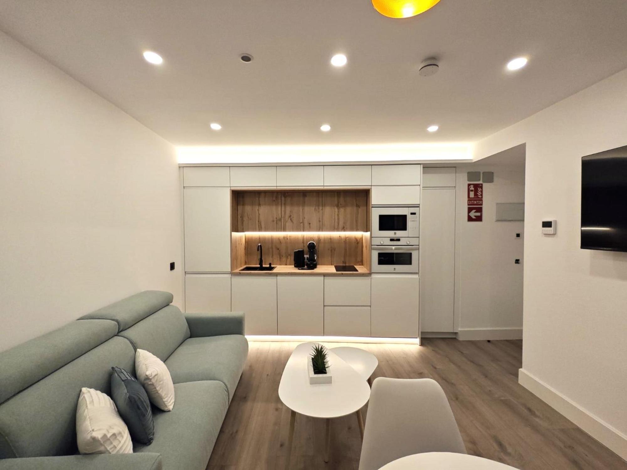 La Parada Del Rey - Luxury Suites Plasencia Bagian luar foto